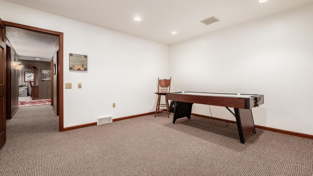 54-z 175 Stanwick Ct172