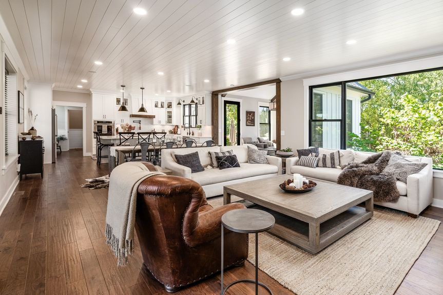 024_th Granville OH 43023 USA