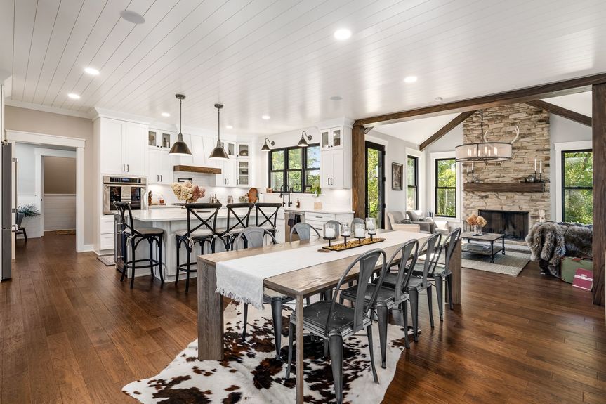 025_th Granville OH 43023 USA