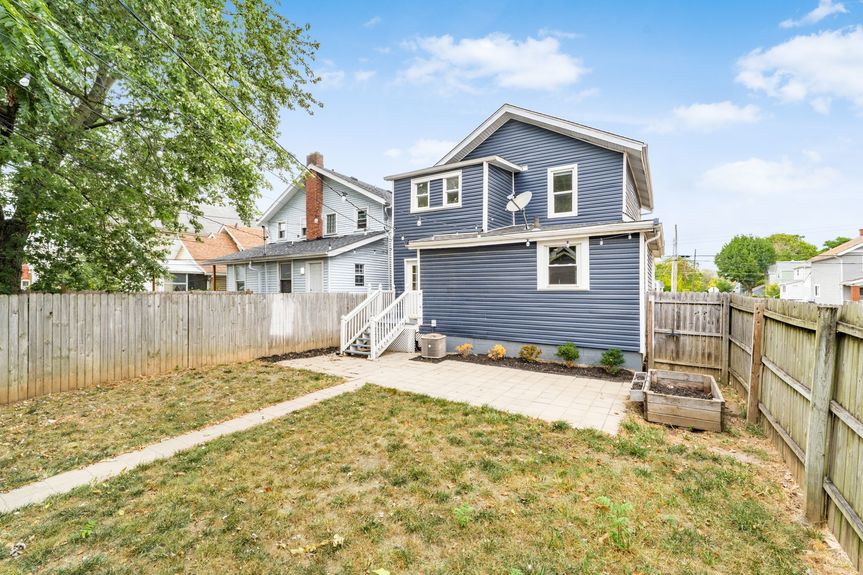 026_ St Columbus OH 43206 USA