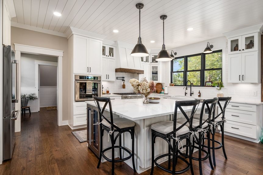 027_th Granville OH 43023 USA