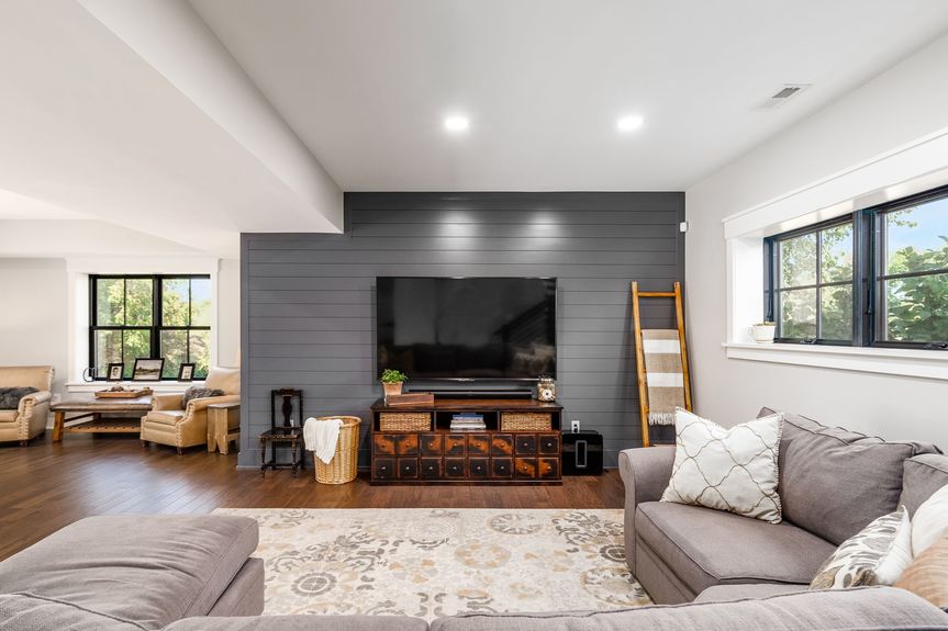 046_th Granville OH 43023 USA