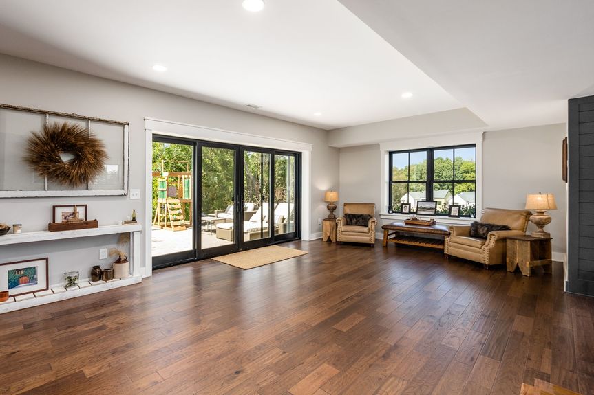 048_th Granville OH 43023 USA