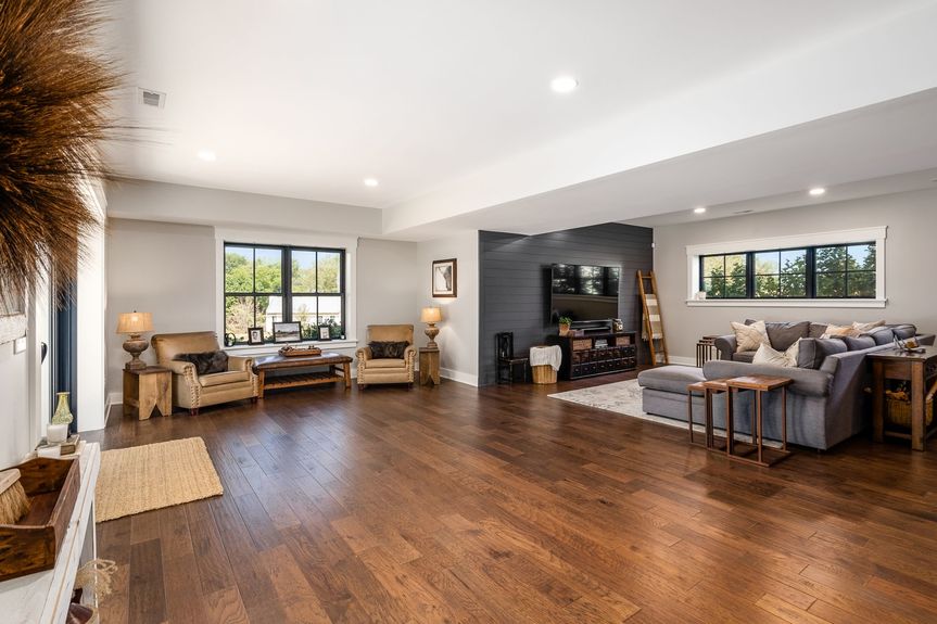 049_th Granville OH 43023 USA