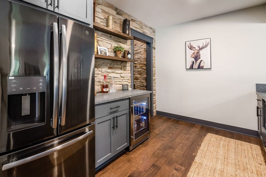 057_th Granville OH 43023 USA