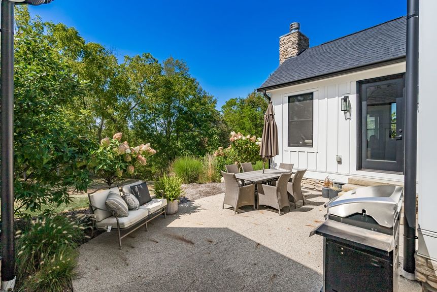 073_th Granville OH 43023 USA