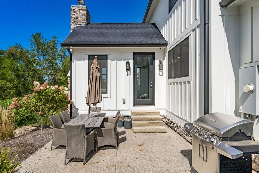 074_th Granville OH 43023 USA