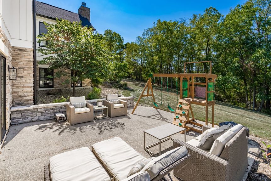 076_th Granville OH 43023 USA