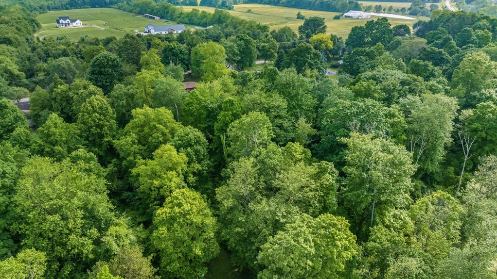 18-z 0 Columbus Rd013