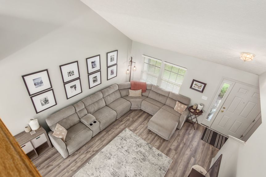 003_ Dr Galloway OH 43119 USA