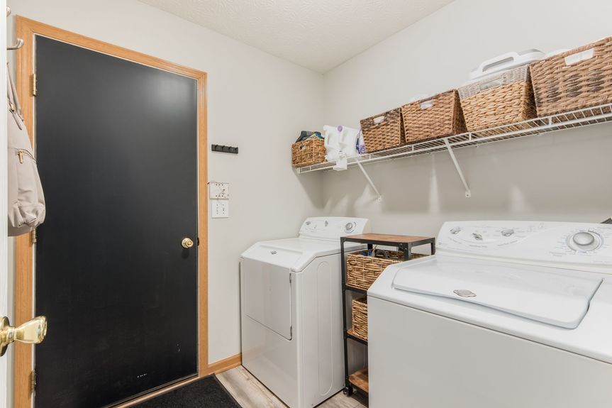 011_ Dr Galloway OH 43119 USA