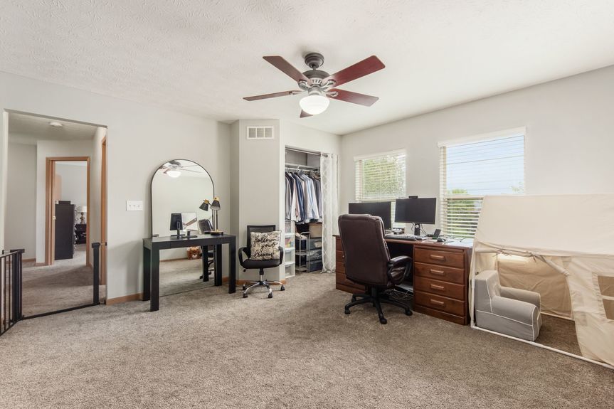 018_ Dr Galloway OH 43119 USA