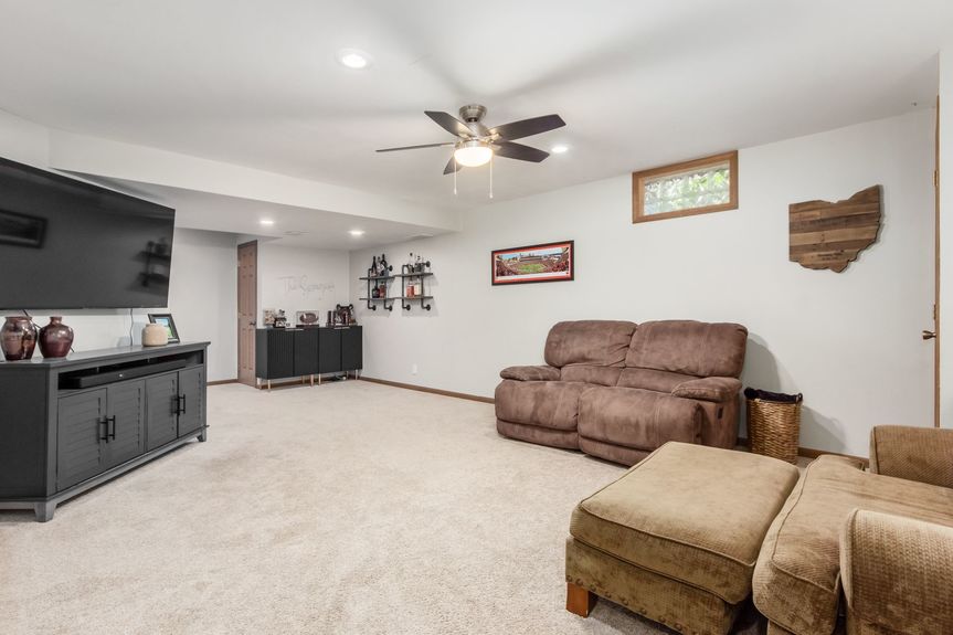 020_ Dr Galloway OH 43119 USA