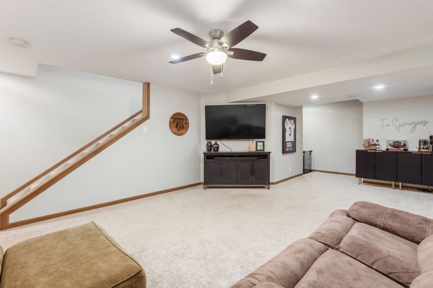 021_ Dr Galloway OH 43119 USA