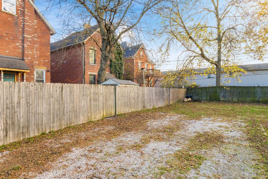 037_ St Columbus OH 43201 USA