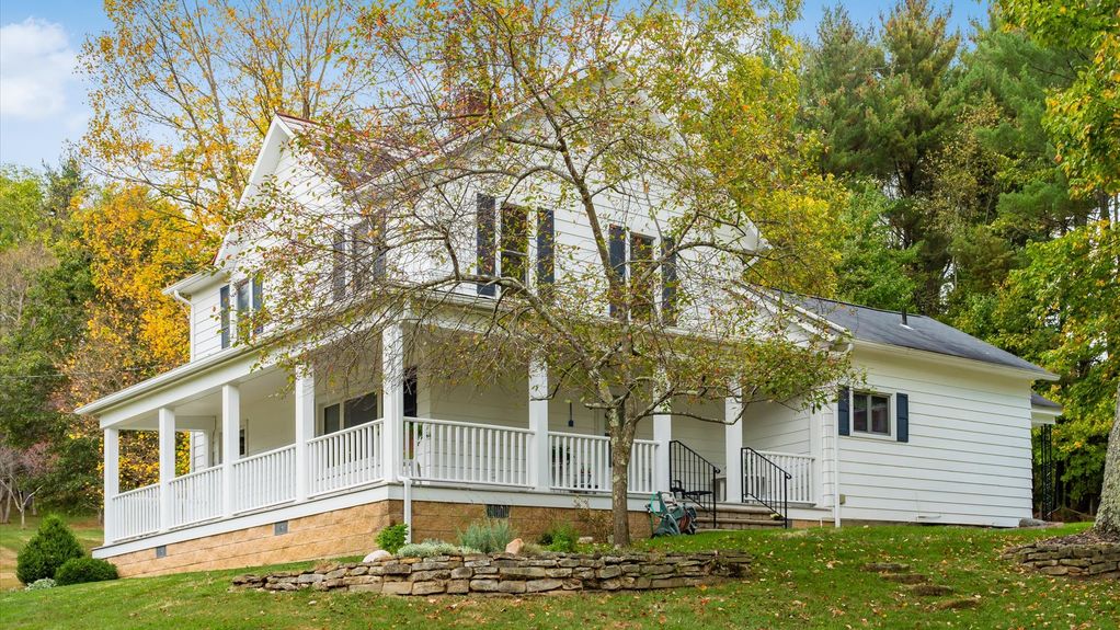 03-z 3125 Sharon Valley Rd NE006