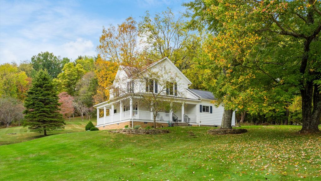 04-z 3125 Sharon Valley Rd NE007