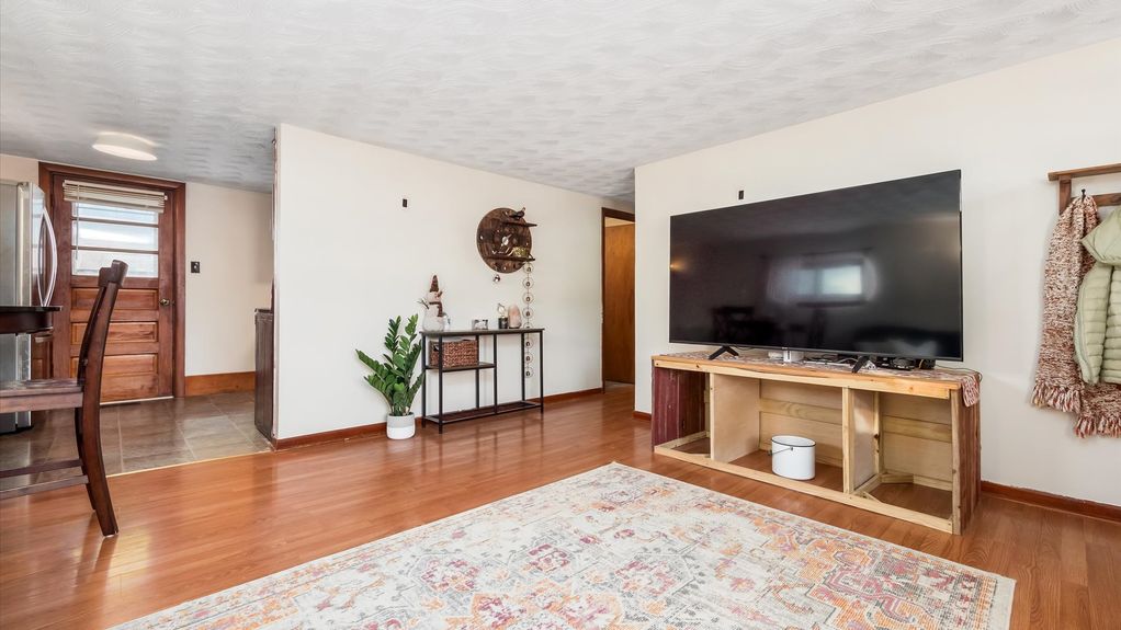 06-z 1168 Louada Dr007