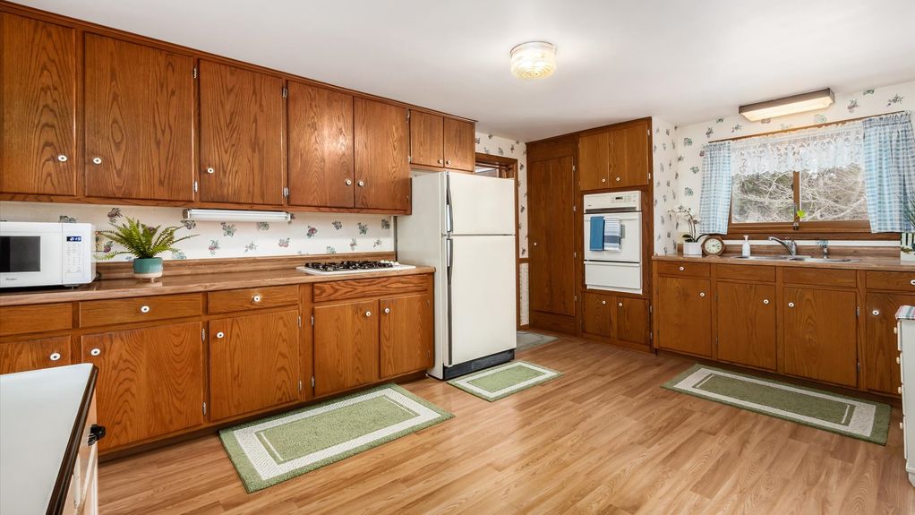 10-z 3125 Sharon Valley018