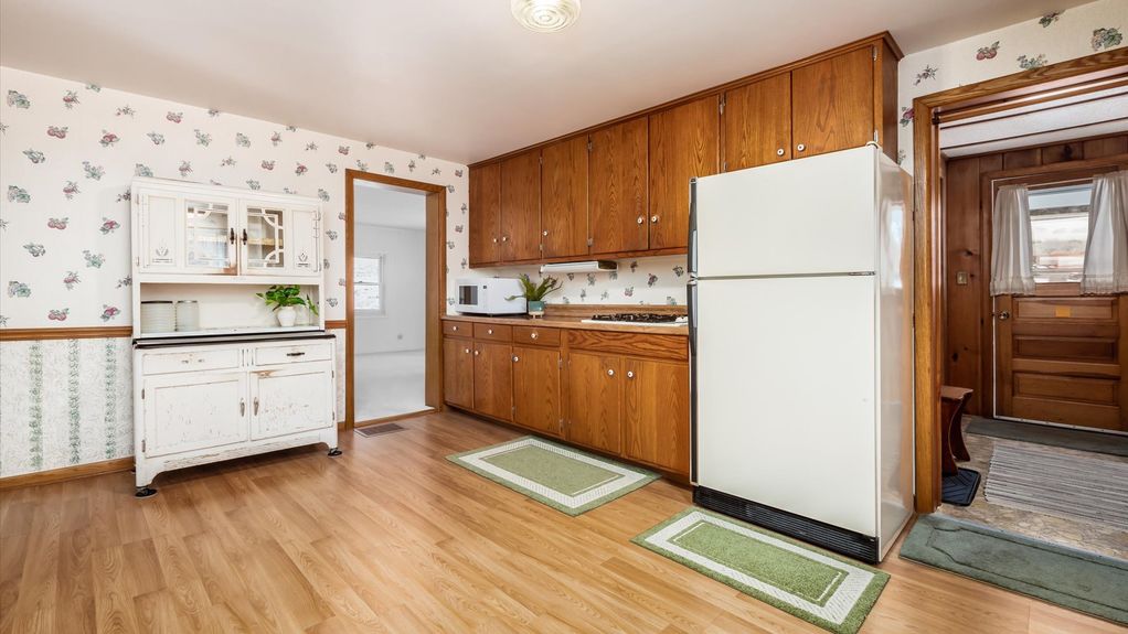 11-z 3125 Sharon Valley022