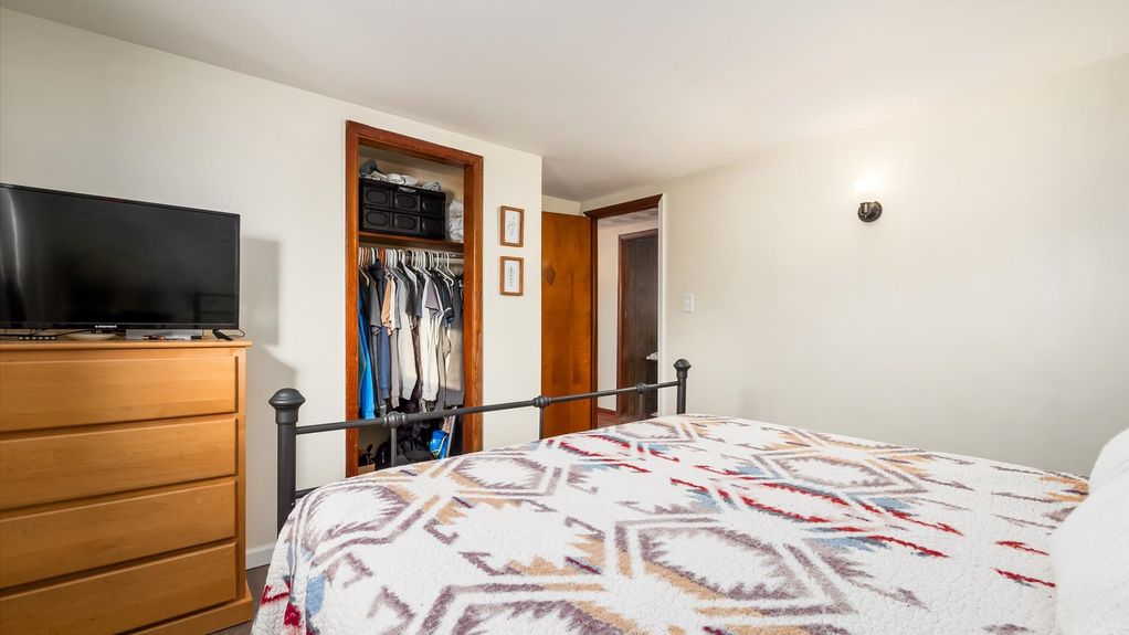 15-z 1168 Louada Dr041