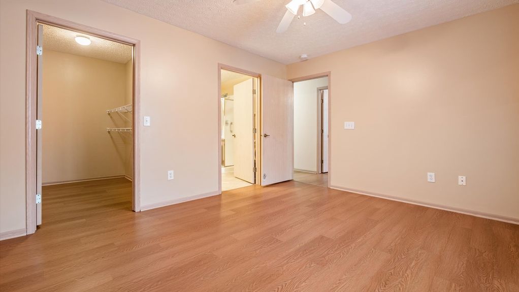 21-z 746 Windward068