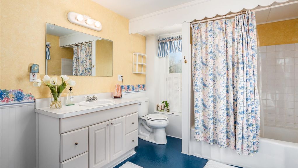 24-z 3125 Sharon Valley064