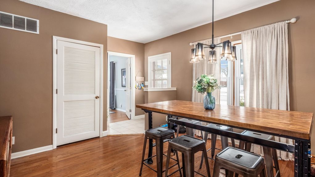 06-z 295 North Ave009-4