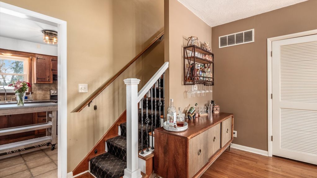 07-z 295 North Ave012-5