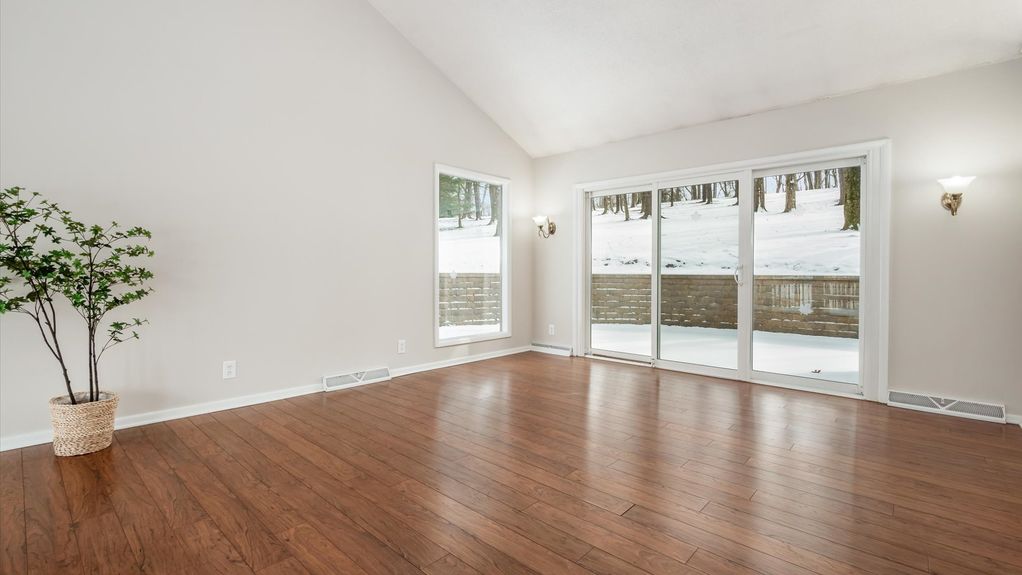 09-z 396 Stublyn Rd024