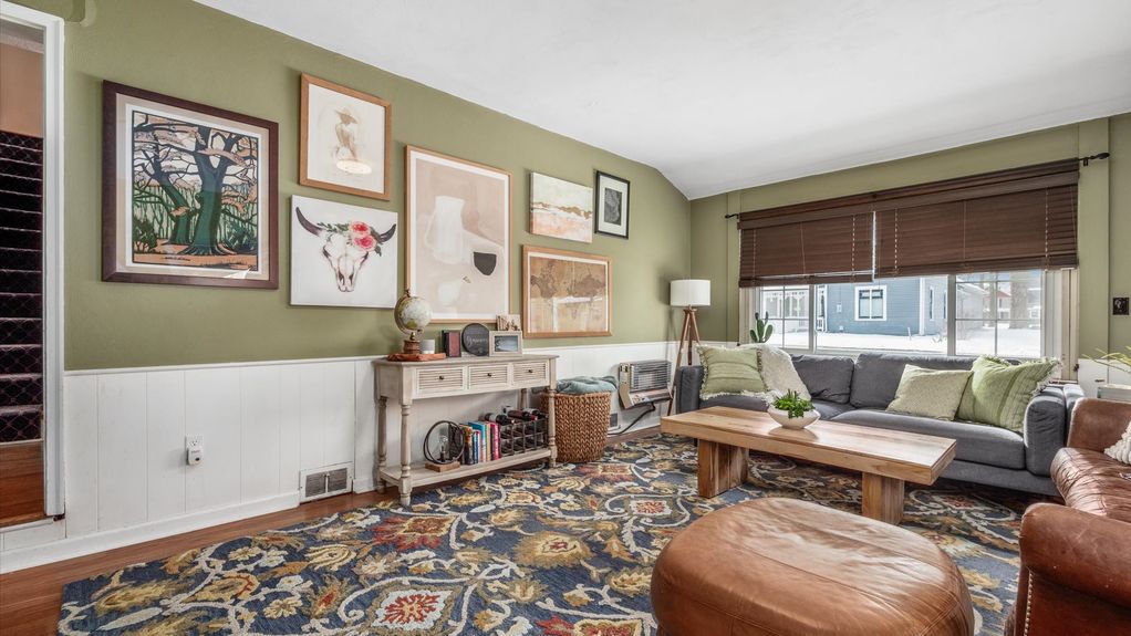 16-z 295 North Ave036-15