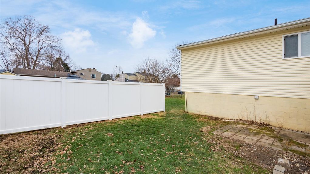 23-z 1834 Reddington111