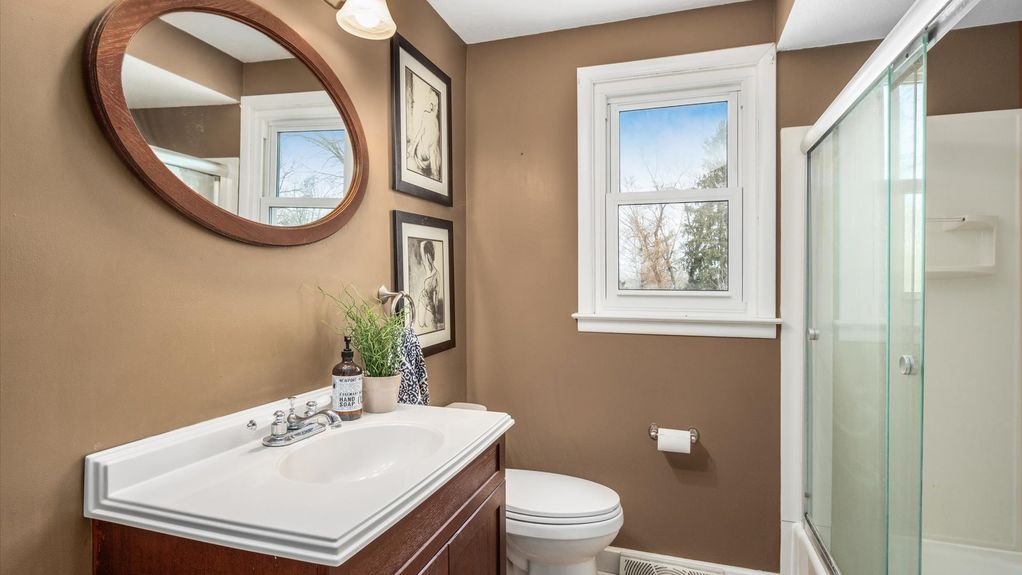 24-z 295 North Ave065-25