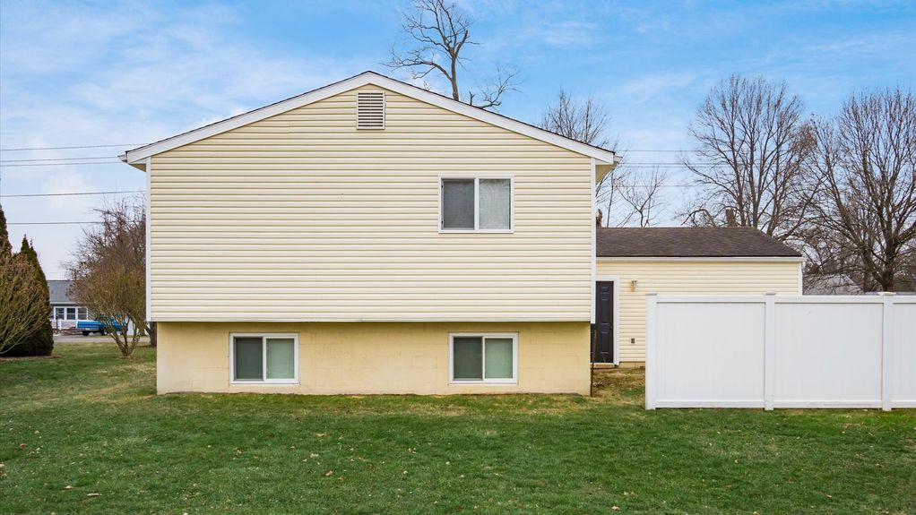 25-z 1834 Reddington113