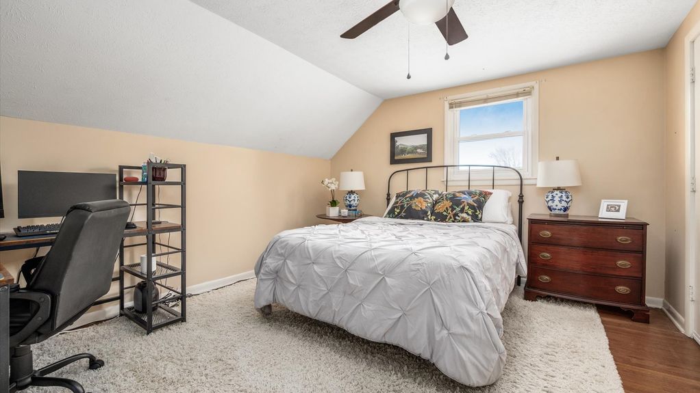 25-z 295 North Ave068-26