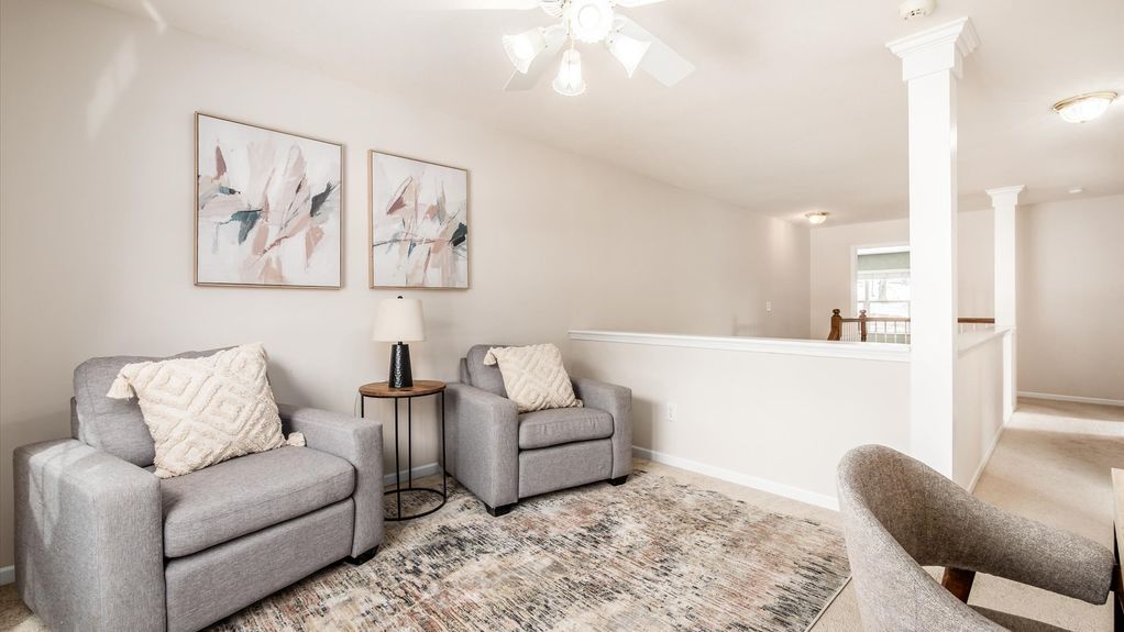 29-z 936 Howell Dr088