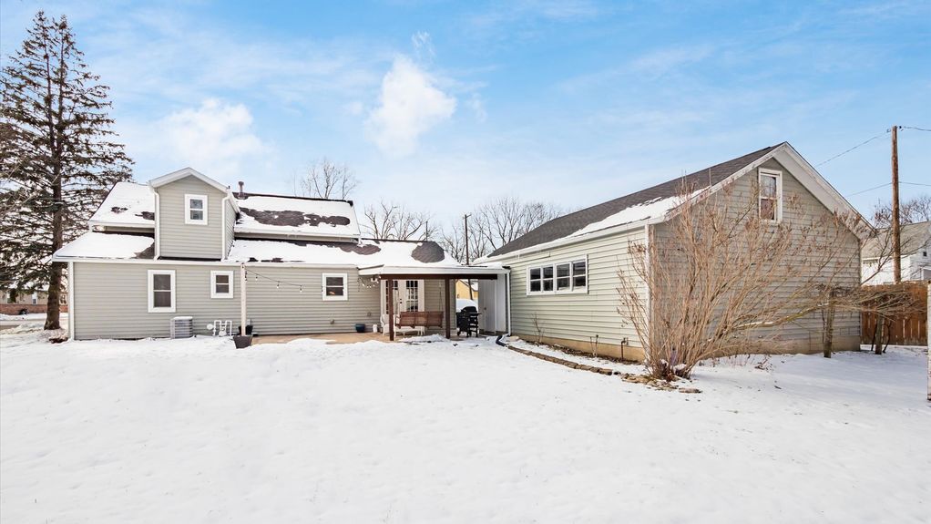 31-z 295 North Ave086