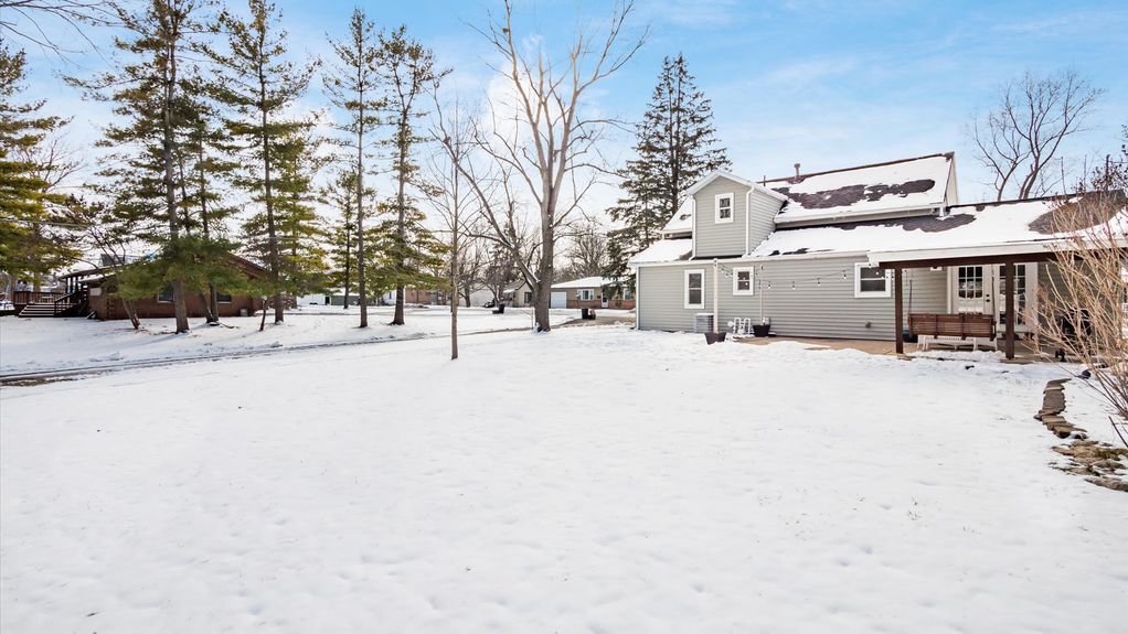 32-z 295 North Ave087