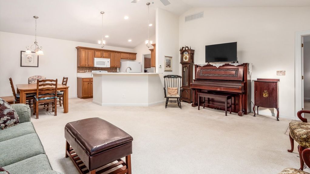 06-z 1448 Meadow Ridge017