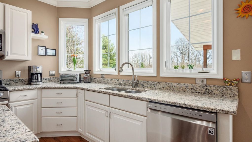 13-z 133 Balbriggan Ln interior050