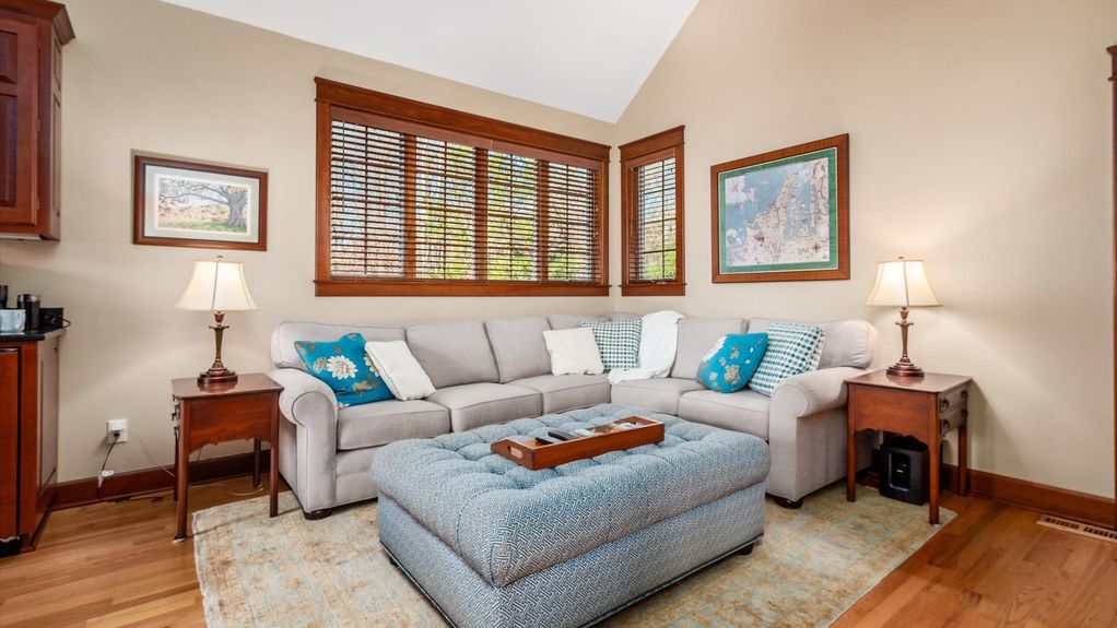 13-z 179 Carmarthen Way079