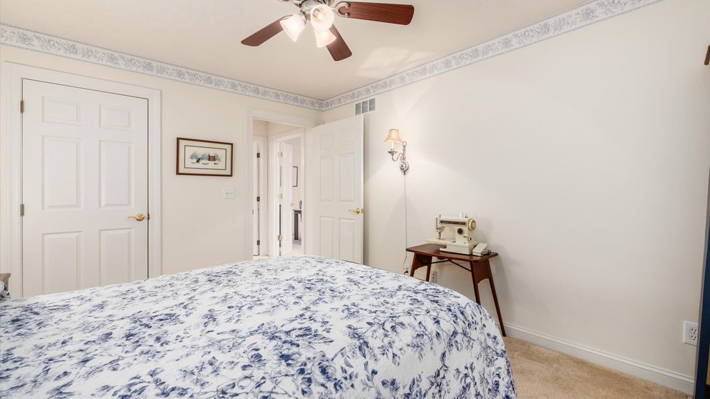 19-z 1448 Meadow Ridge011