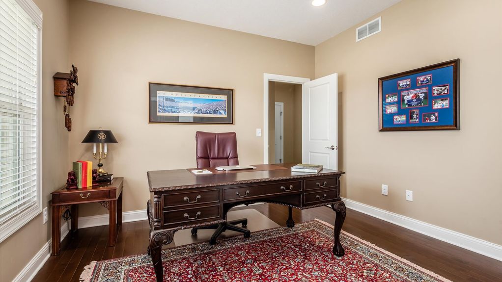 22-z 112 Gray Stone Ct068