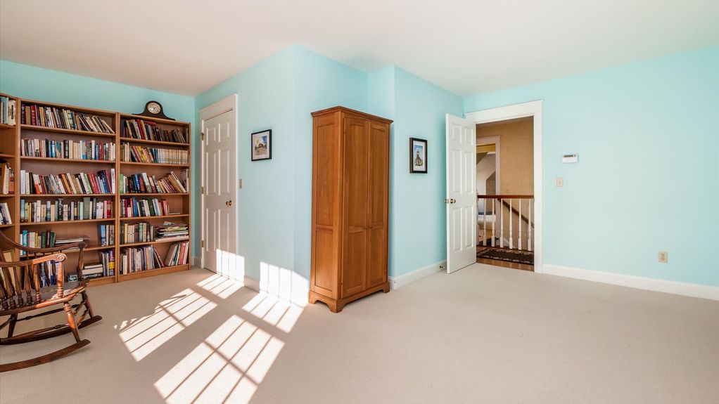 26-z 179 Carmarthen Way145