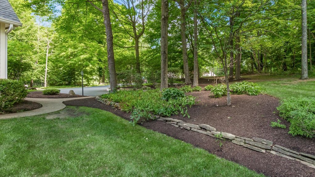 37-20-z 179 Carmarthen043