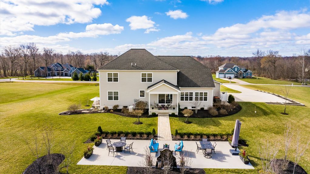 62-z 112 Gray Stone Ct240-2