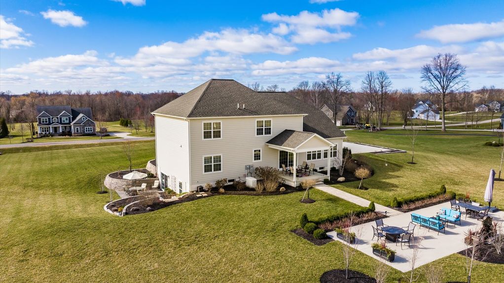 63-z 112 Gray Stone Ct241-2