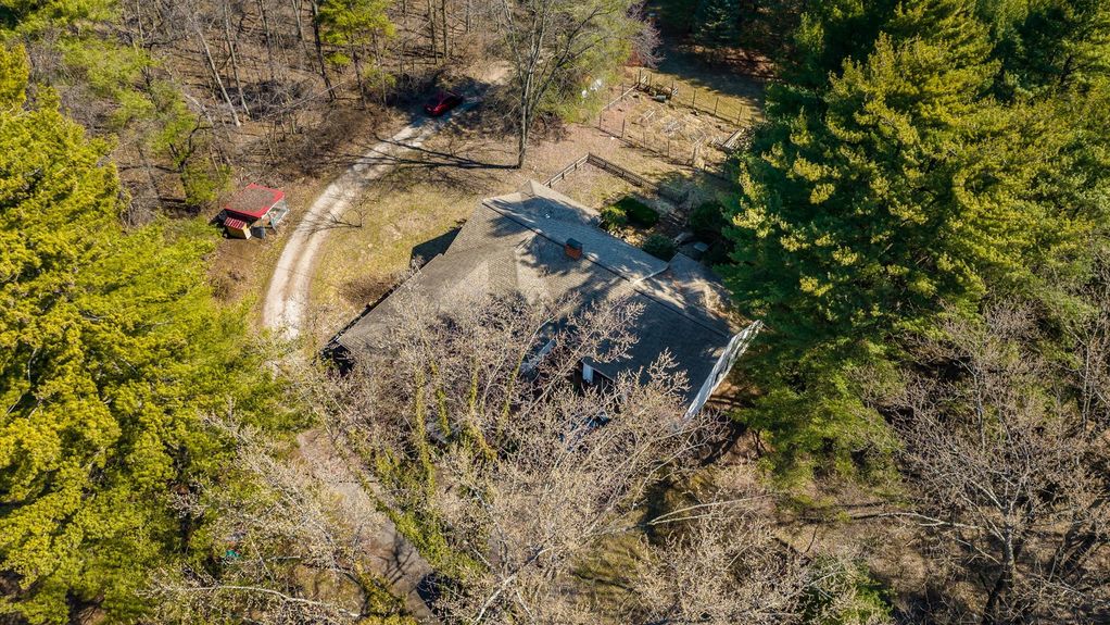 63-z 1749 North St112-2