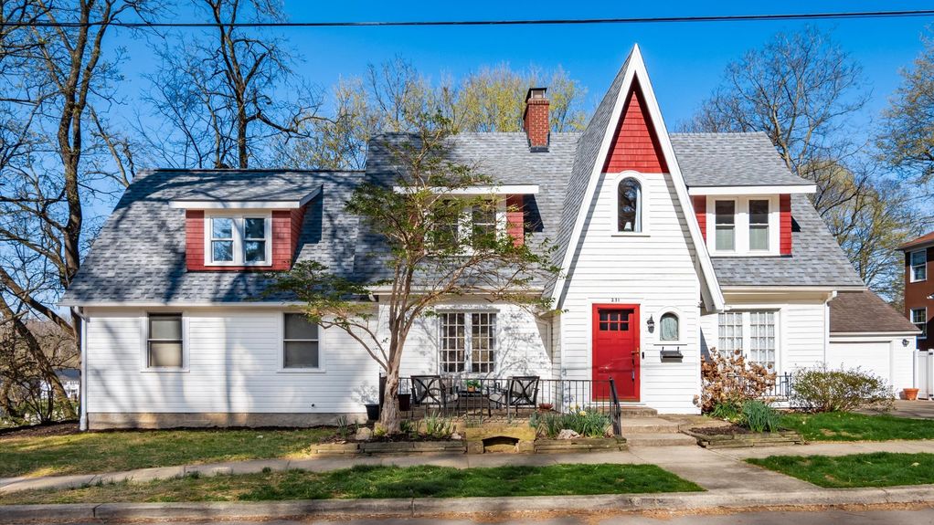 01-z 231 S Prospect St120-2