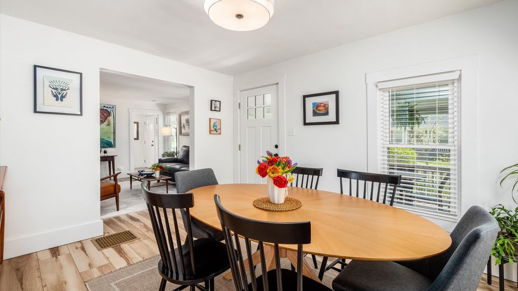 08-z 231 N Granger St012